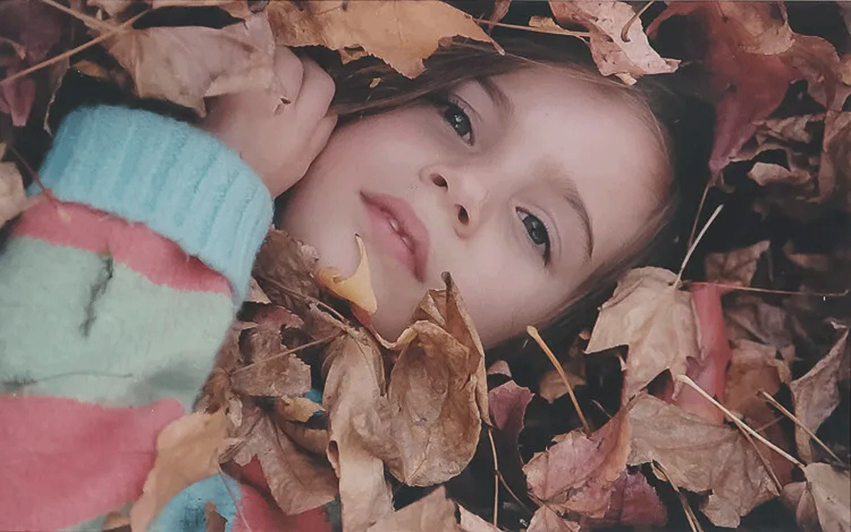 A Child's Bursting Laughter: Capture Candid Euphoria Without Posing