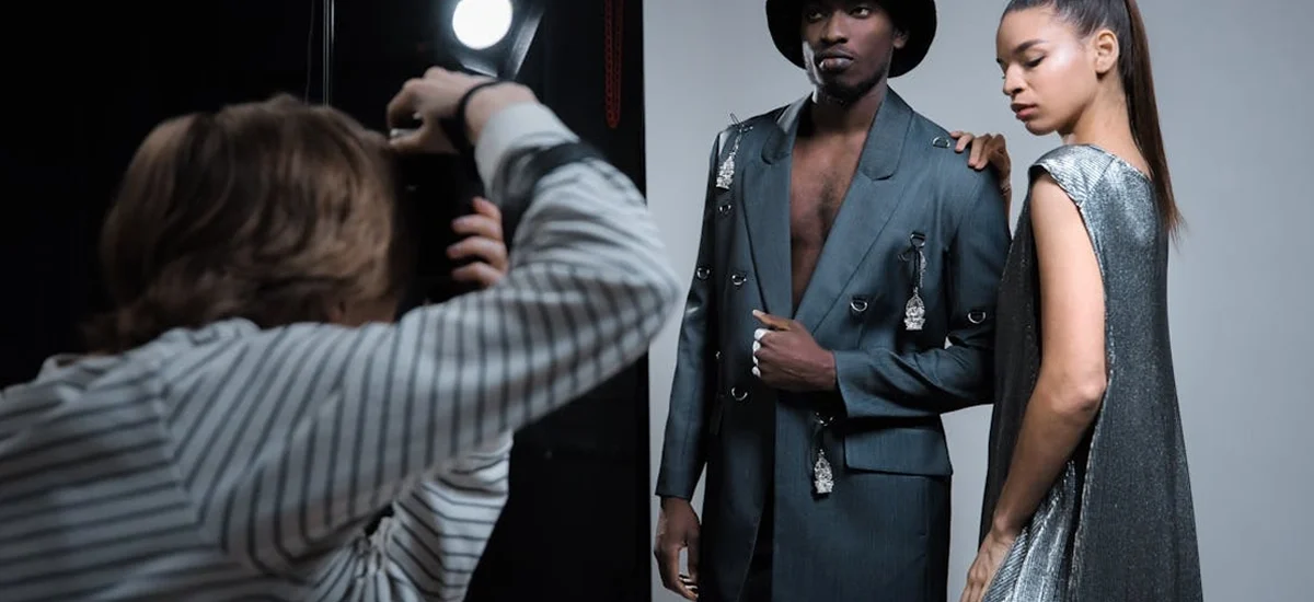 How to Photograph Models with Modern Photography Styles and Techniques