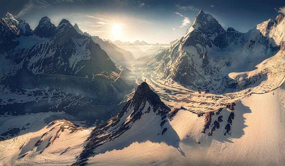 Visual Adventure: How To Capture Stunning Mountain Panoramas